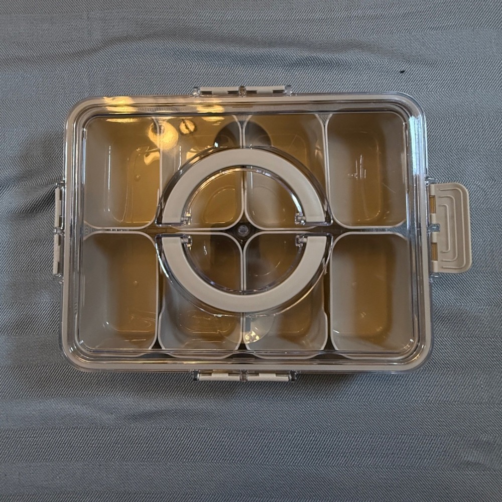 CWC Cook With Color On-The-Go Snackle Box 8 Compartment Travel Snack Container - Picture 5 of 7